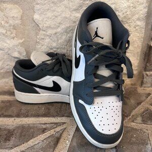 Nike Air Jordan 1 Low Size 6Y